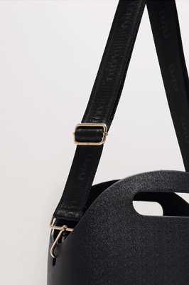 NIM THE LABEL Shoulder Strap - Black/Gold Mono