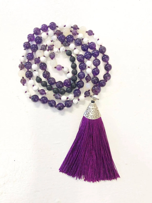 Amethyst &amp; Howlite Handtied Mala Beads