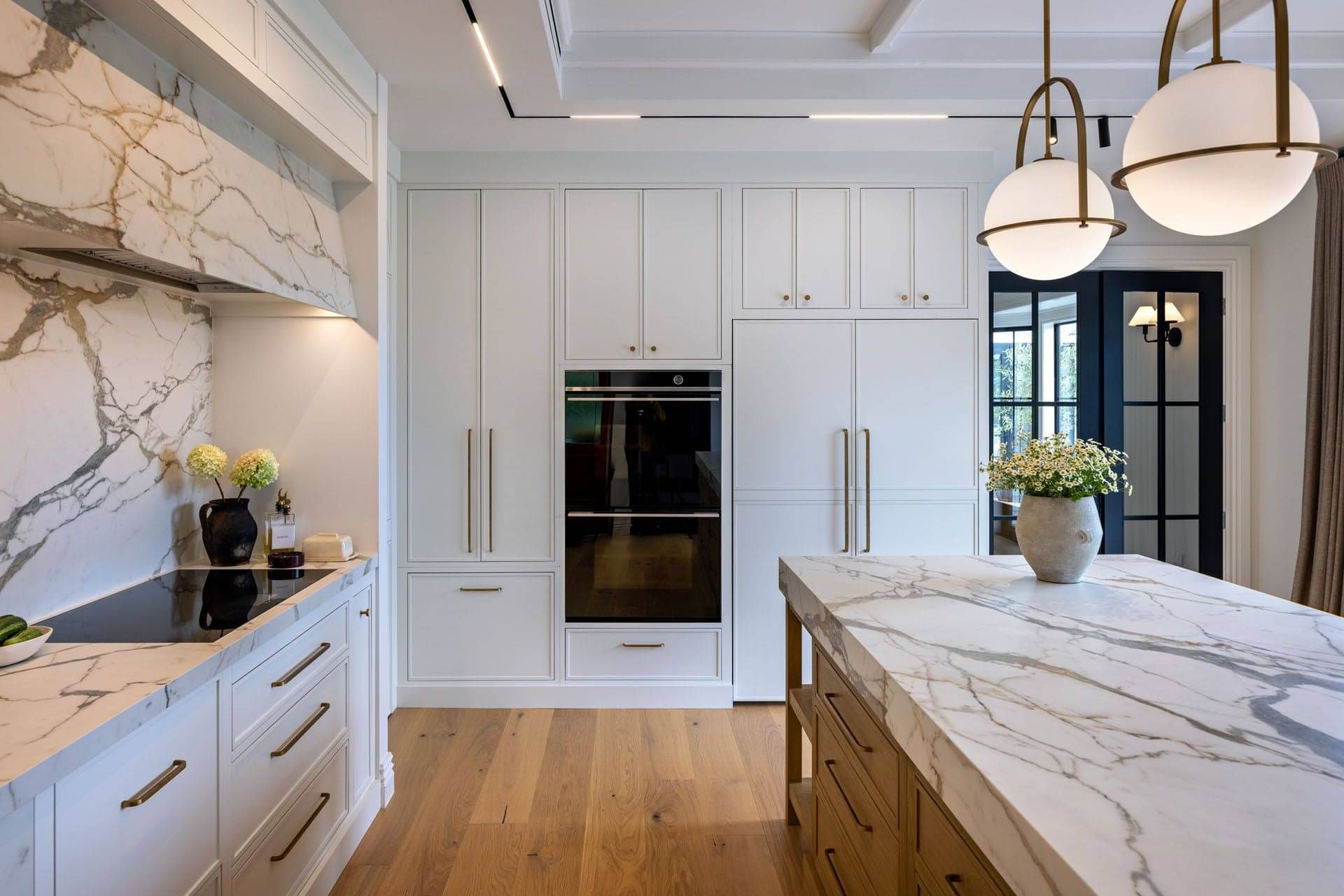Farmhouse traditional kitchen
