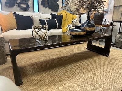 Table - Coffee Table Black Lacquer