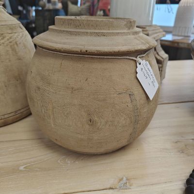 Wooden pots - Bleached