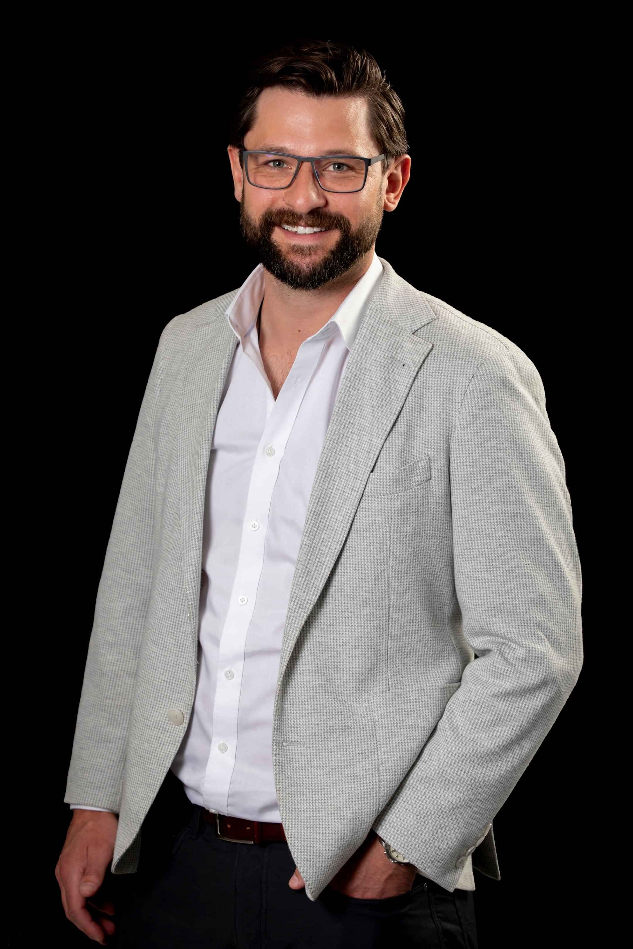 Adam Evans - Harcourts Queenstown