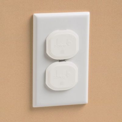 Safety 1st Outlet Plug Protectors