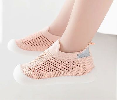 Mum 2 Mum Little Kicks