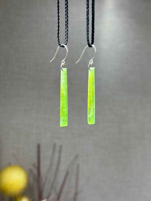 New Zealand Pounamu (Jade) Short Drop Earrings​​