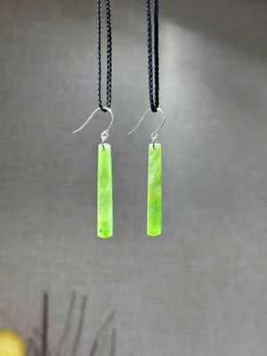 New Zealand Pounamu (Jade) Short Drop Earrings