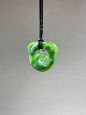 New Zealand Pounamu (Jade) Fine Vine Design