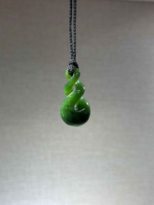 New Zealand Pounamu (Jade) Pikorua/Infinity Twist​