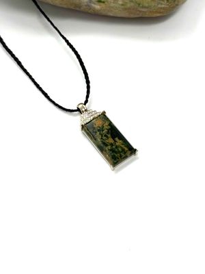 New Zealand ( Jade) Pounamu White Gold Pendant with Diamonds