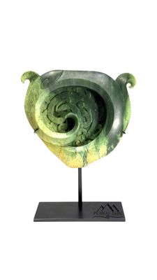 New Zealand (Jade) Pounamu Free Flow Sculpture