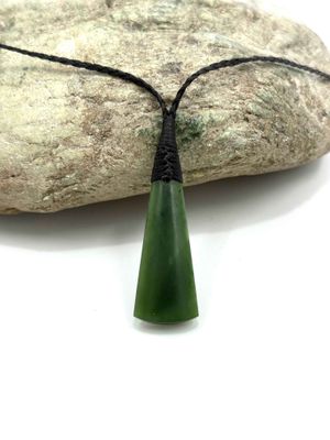 New Zealand (Jade) Pounamu Roimata - Small