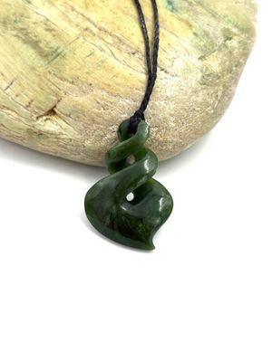 New Zealand (Jade) Pounamu Pikorua/Twiss