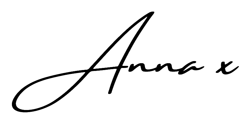 Anna Mollekin signature