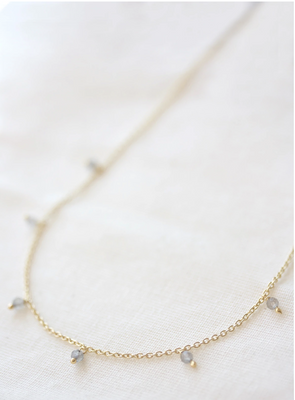 Flora Droplet Necklace - Gold &amp; Labradorite