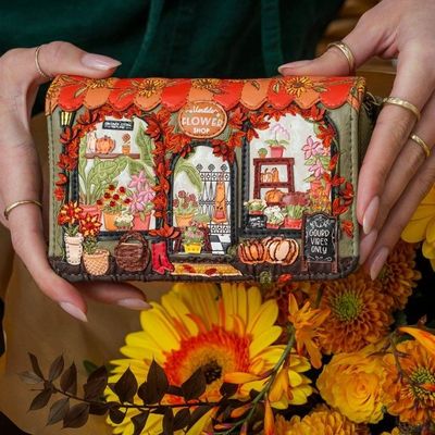 Pre-Order Vendula Flower Shop - Amber Edition Medium Ziparound Wallet