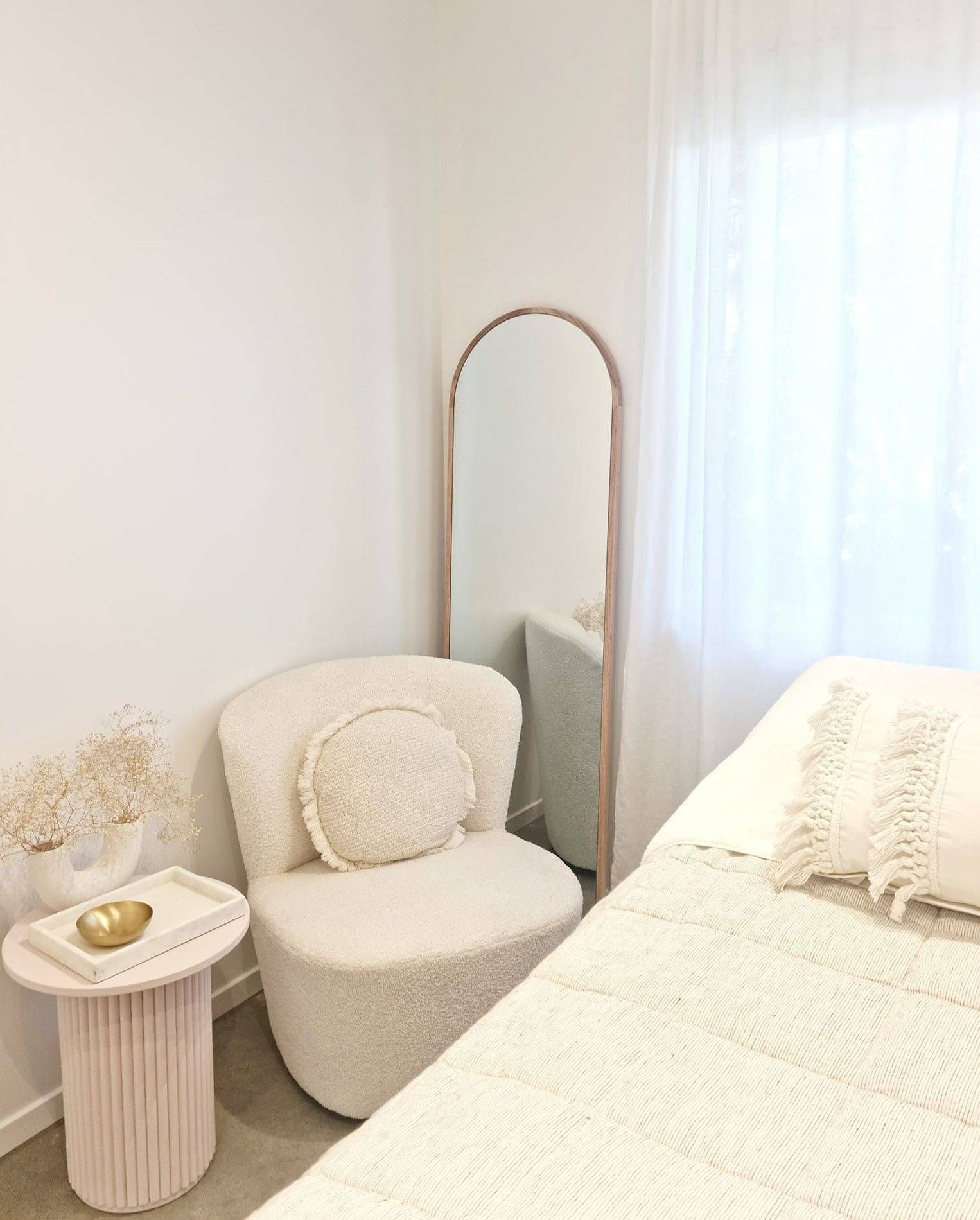 Janesce organic skincare products used at Room of Beauty