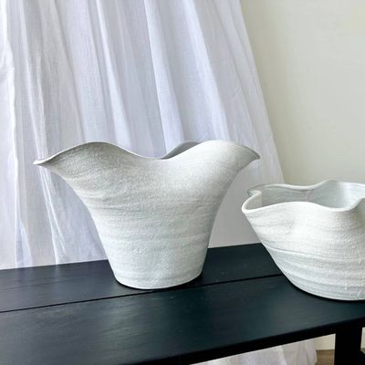 Luna Curve Vase