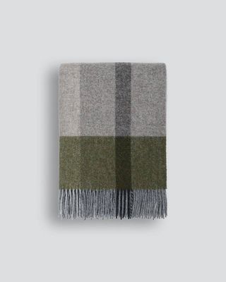 Brunswick Olive Throw |&nbsp;Baya