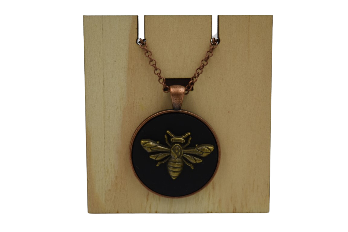 Vintage Honey Bee Circle Necklace