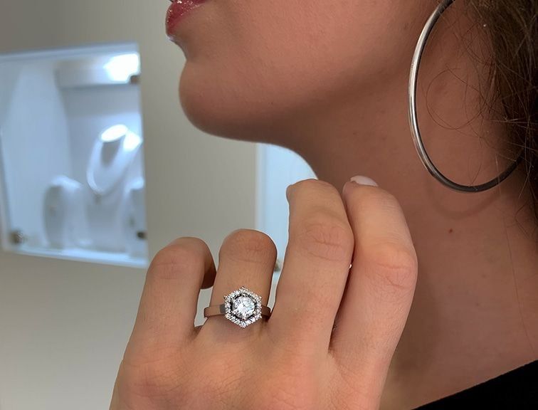 Platinum Diamond engagement ring, Marc Bendall, Christchurch