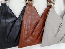 Leather V Bag ST2 - Tan