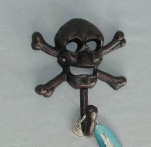 Skull Hook