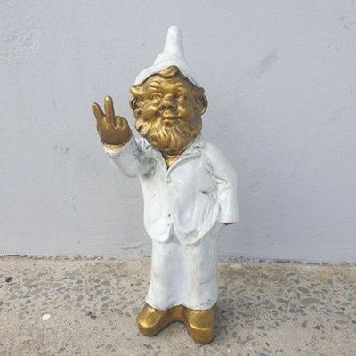Cheeky Double Finger Gnome