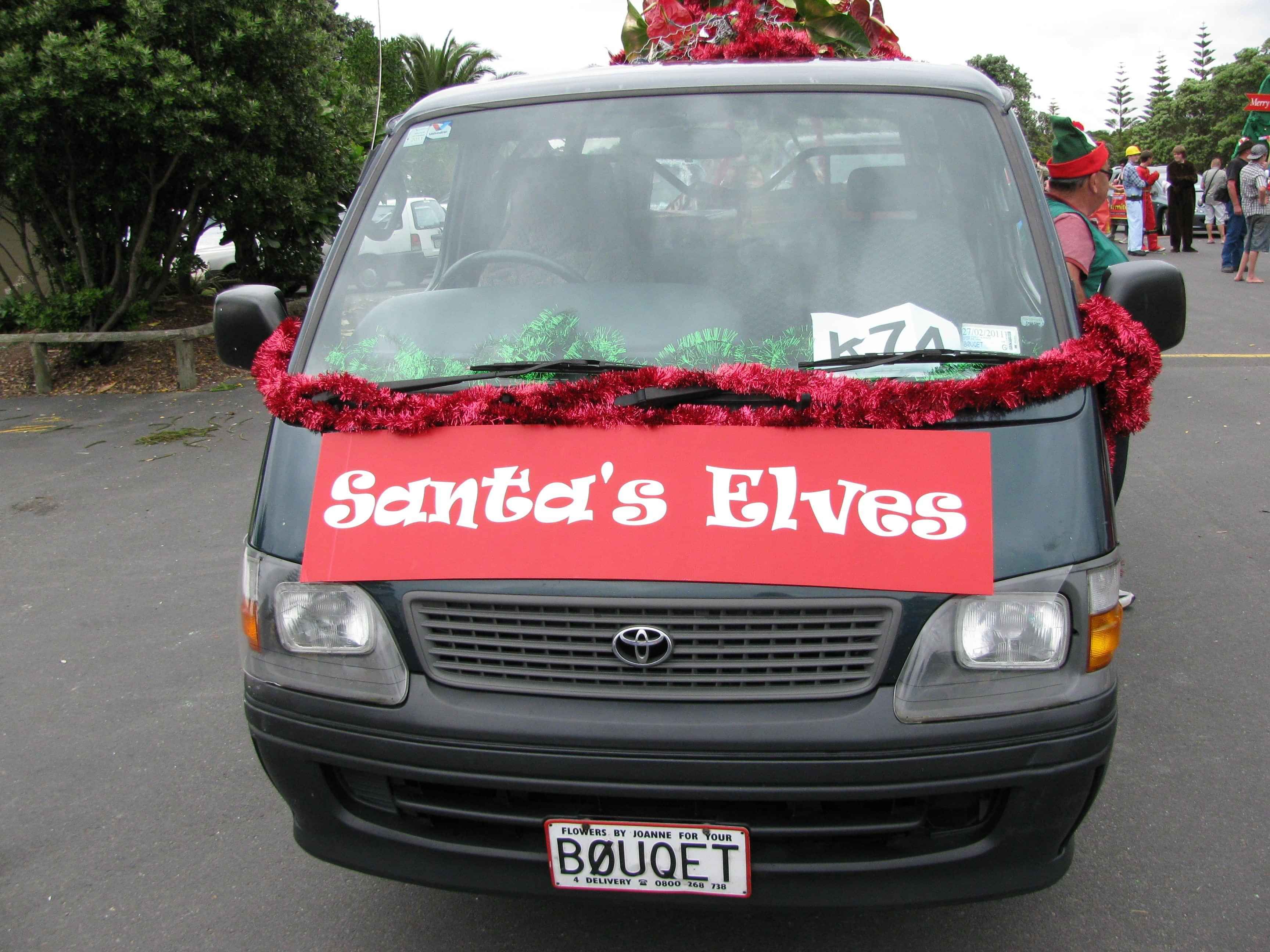 Christmas in Bakehouse Lane Orewa near Flowers by Joanne