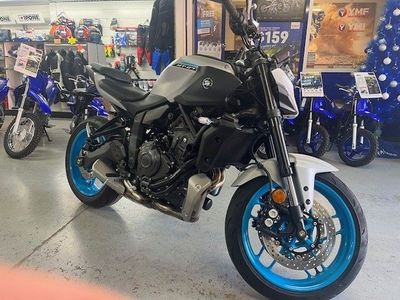 2025 YAMAHA MT07LA