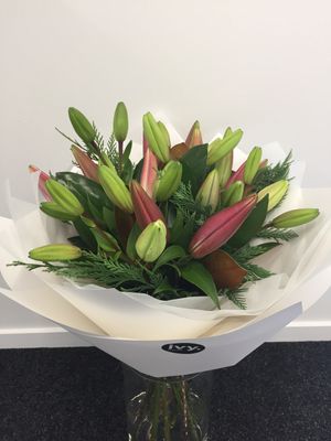 Pink &amp; White Lily Bouquet