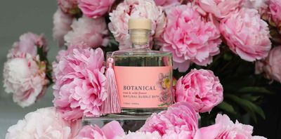 Botanicals - Rose &amp; Wildflower Bubble Bath