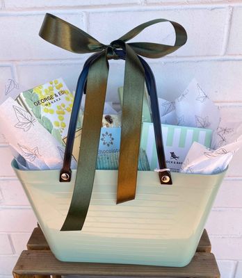 Mother&#039;s Day Gift Bag (1)