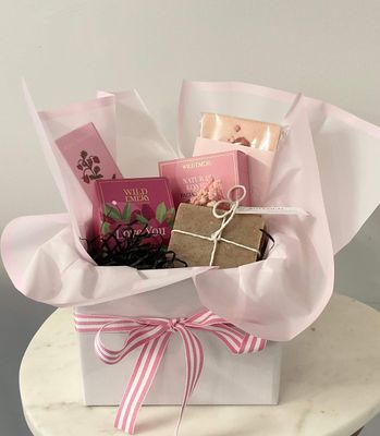 Gift Box (1)