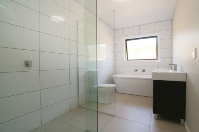 contemporary modern bathroom