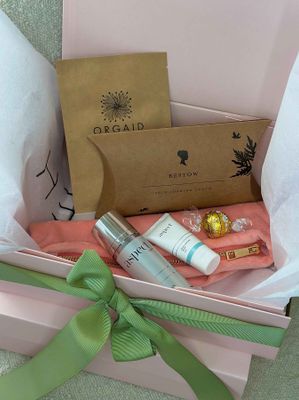 The Simply Beautiful Gift Box