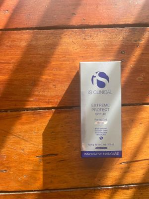 iSclinical Extreme Protect SPF 40 Beige 100g