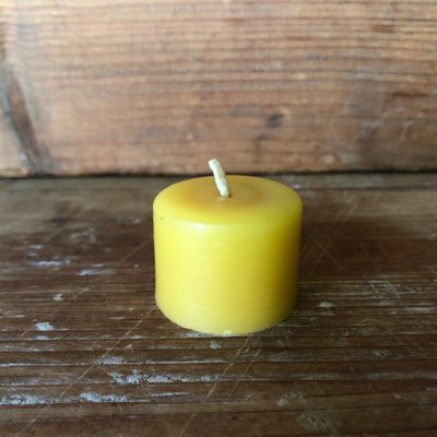 Beeswax Candle - Eco Tealight