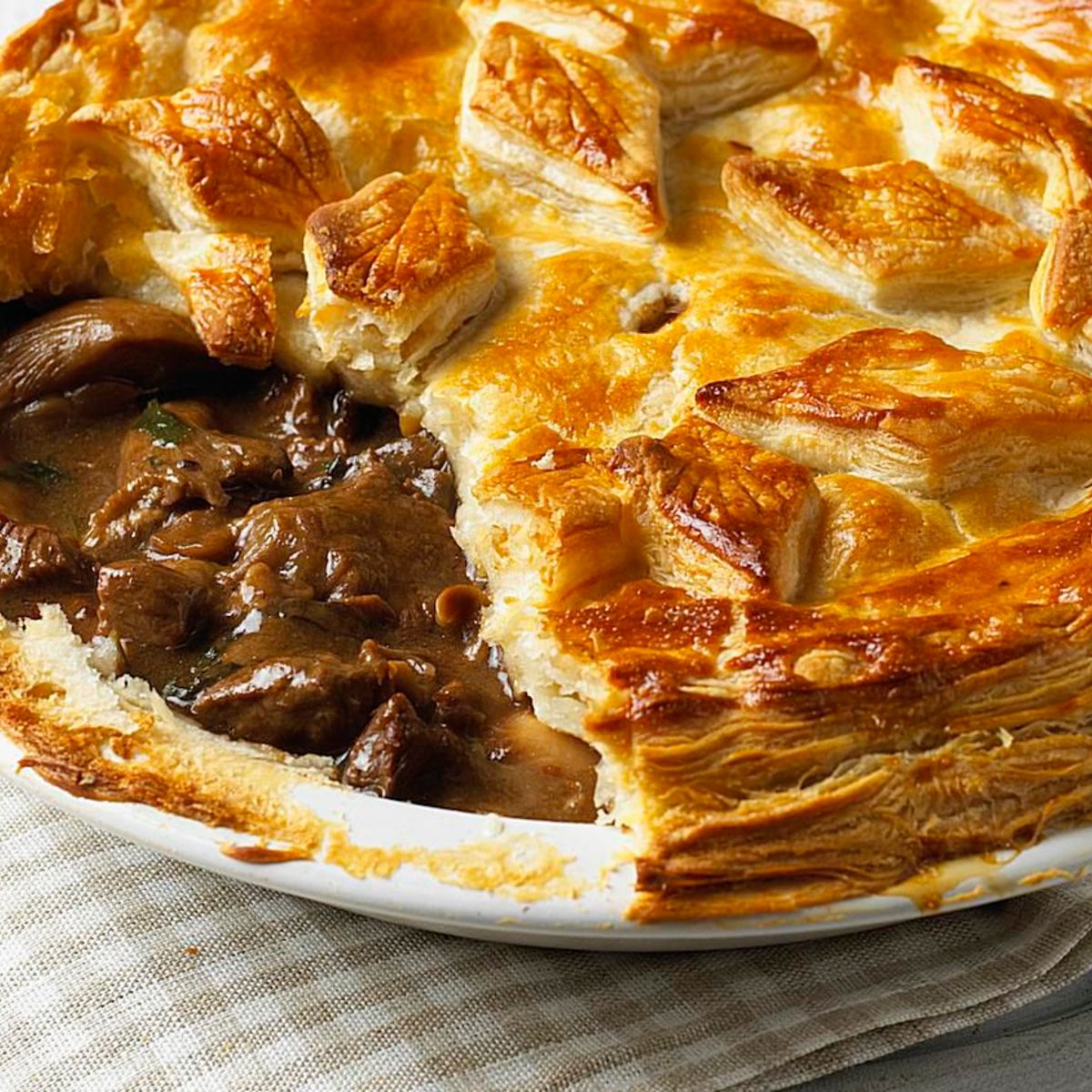 Venison in Red Wine Gravy Pie for two