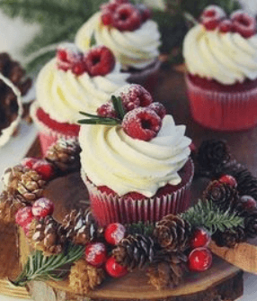 Christmas Berry &amp; Holly Red Velvet Cupcakes from IntheMix