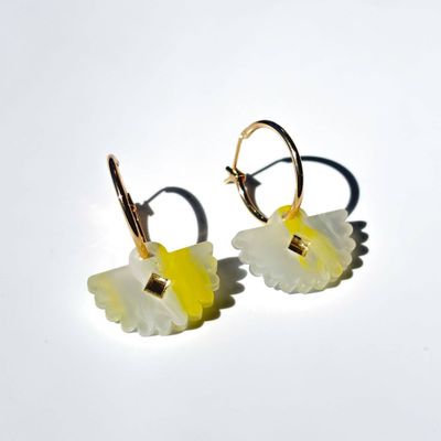 Fantail Earrings - Buttercup