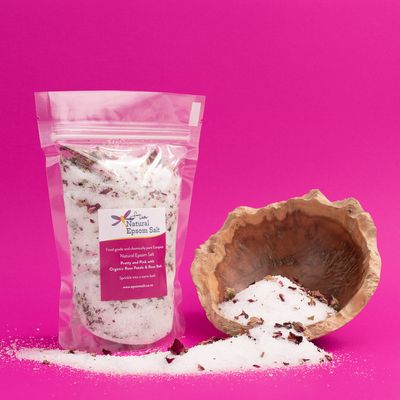 600g of Natural Epsom Salt with Organic Rose Petals &amp; Rose Buds PRETTY AND PINK