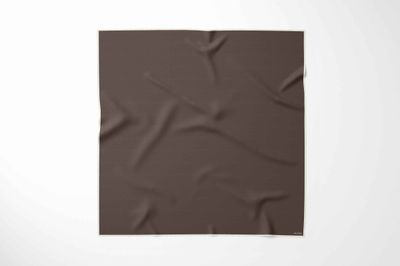 CLASSIC - COCOA WITH IVORY HEM