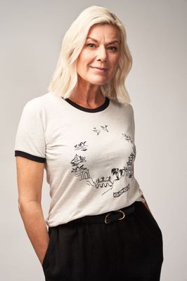 Tilda Tee - with Willow Pattern print