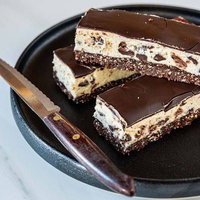 Cookies &amp; Cream Slice