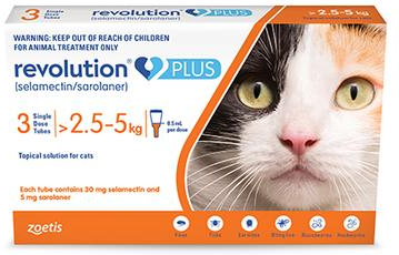 Revolution PLUS Medium Cat 2.5-5 kg 3-Pack