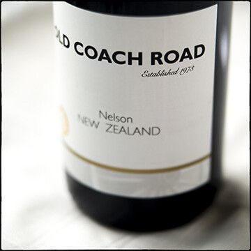 Old Coach Road Pinot Noir 22