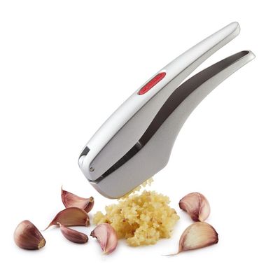 Zyliss Garlic Press &#039;Susi 3&#039; with Cleaner