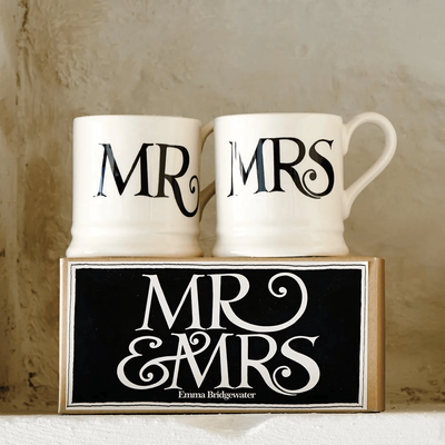 Emma Bridgewater Mr &amp; Mrs 1/2 Pint Mug Set - Black Toast