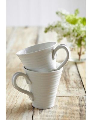 Sophie Conran White Porcelain Mugs Set