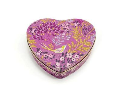 Sara Miller Haveli Heart-Shaped Tin